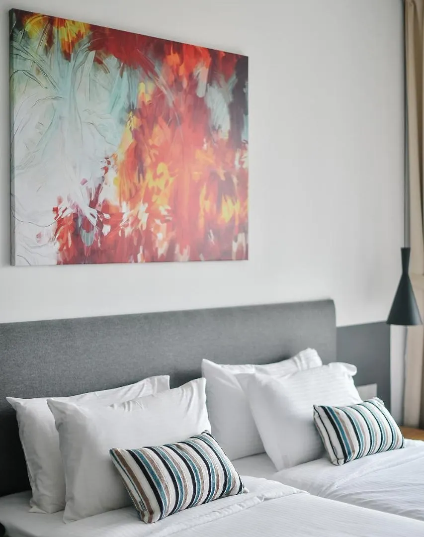 Teega Suites By Subhome Nusajaya